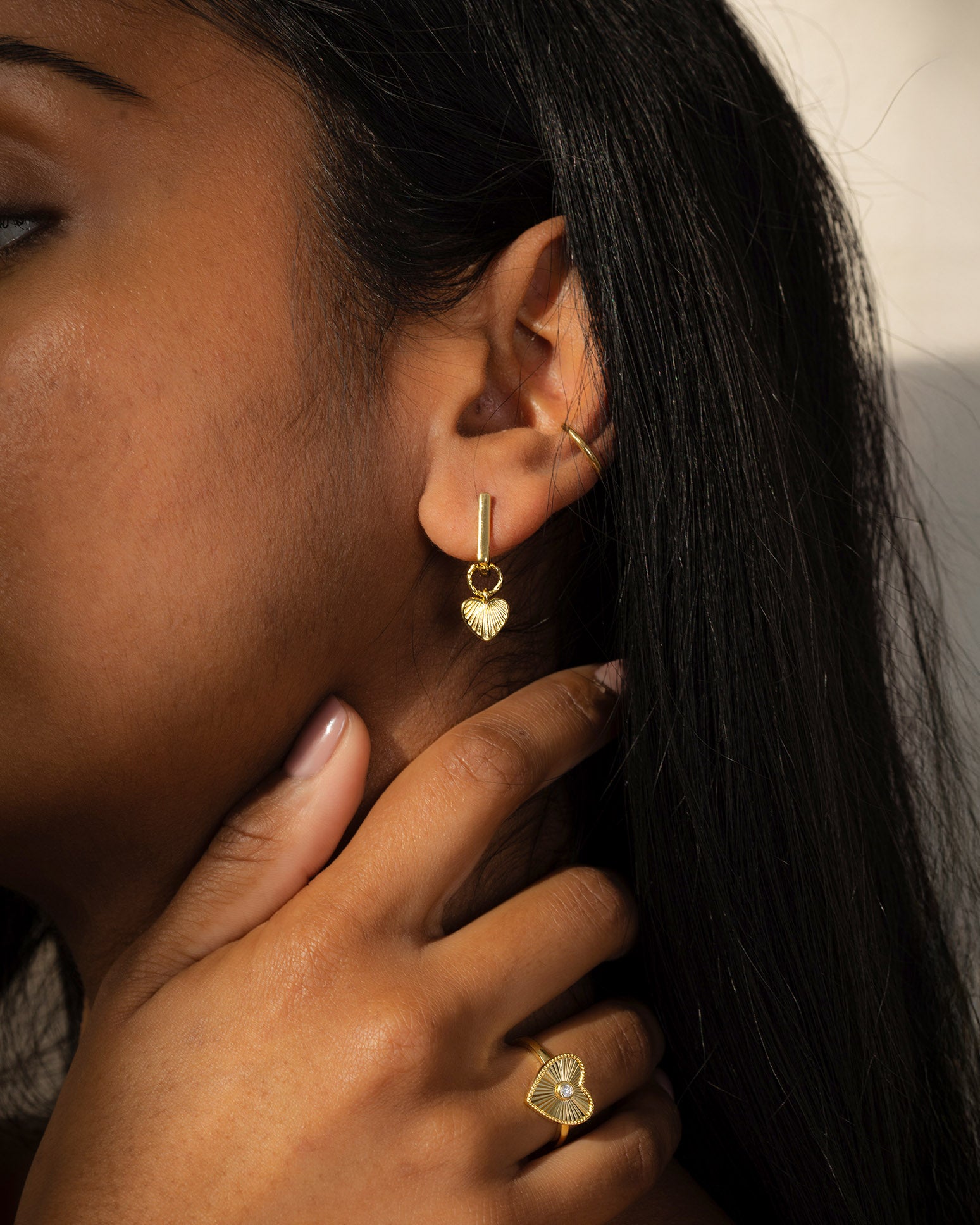 Ribbed Heart Charm Huggie Earrings