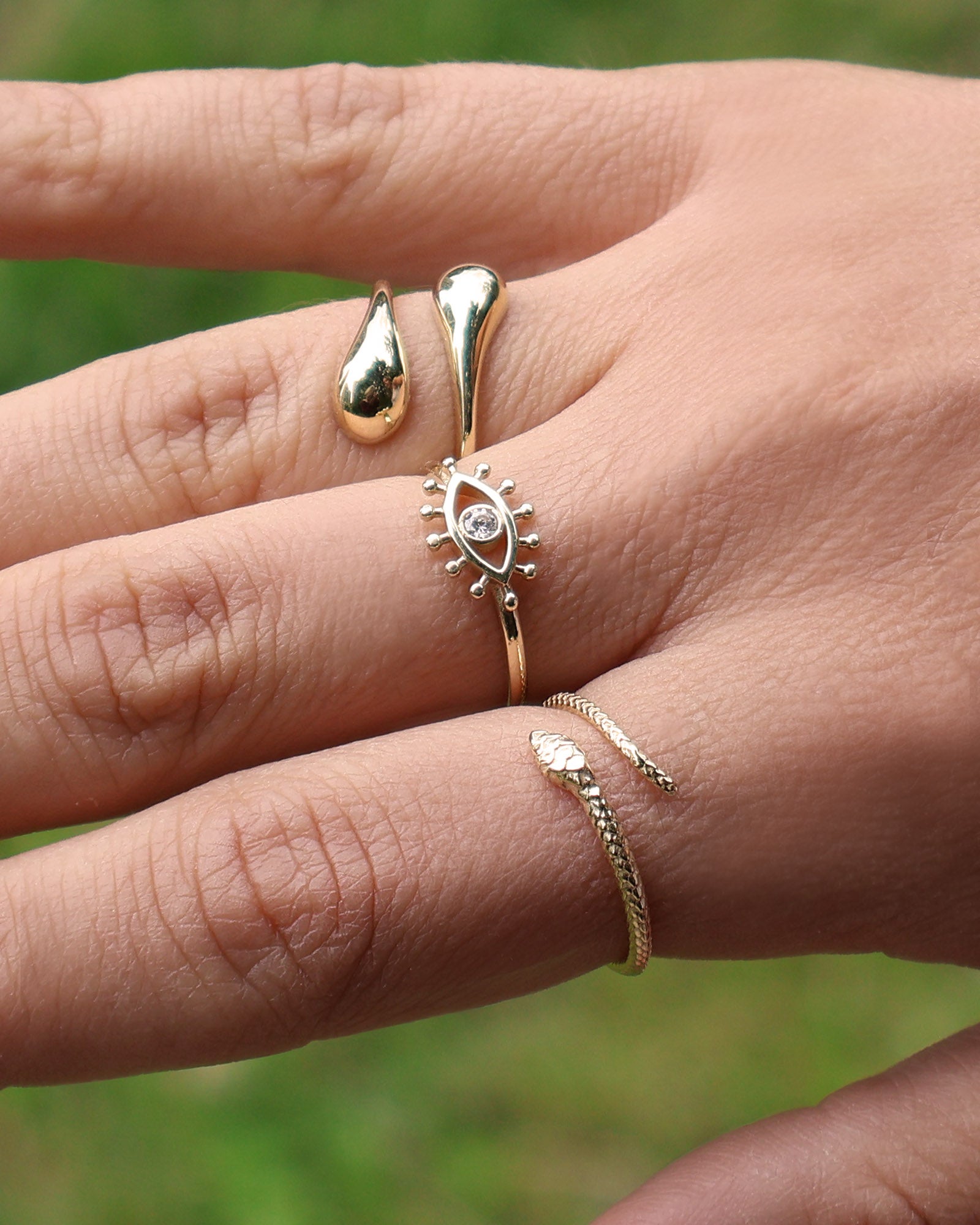 Teardrop Coil Ring