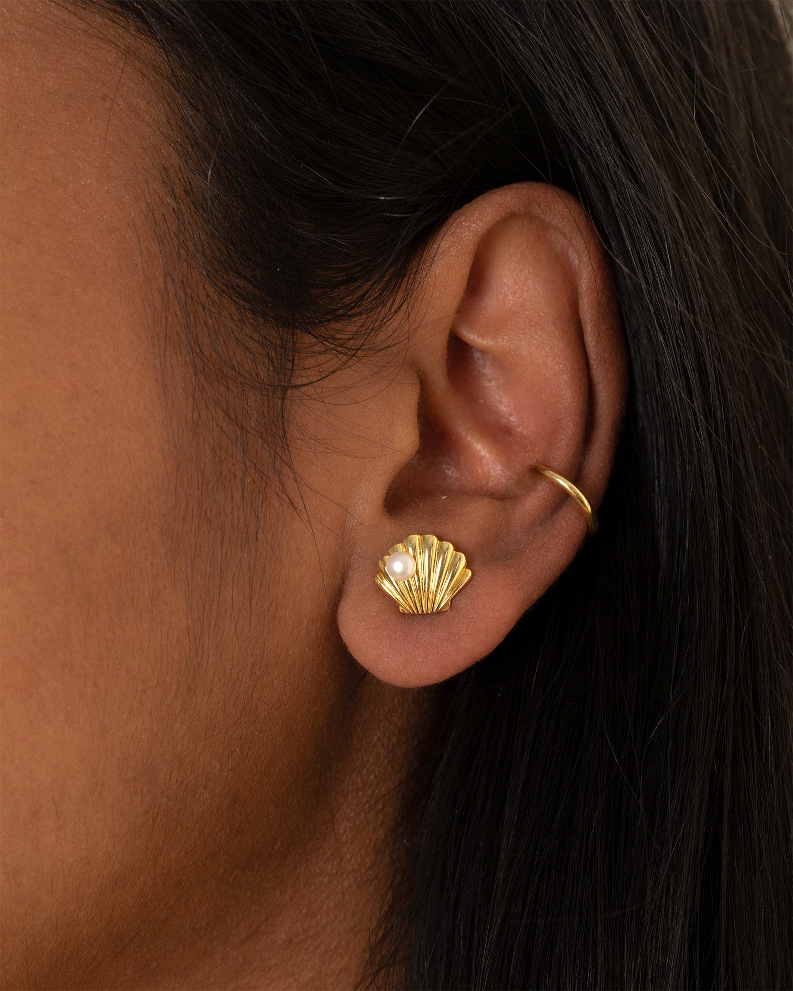Seashell Pearl Stud Earrings