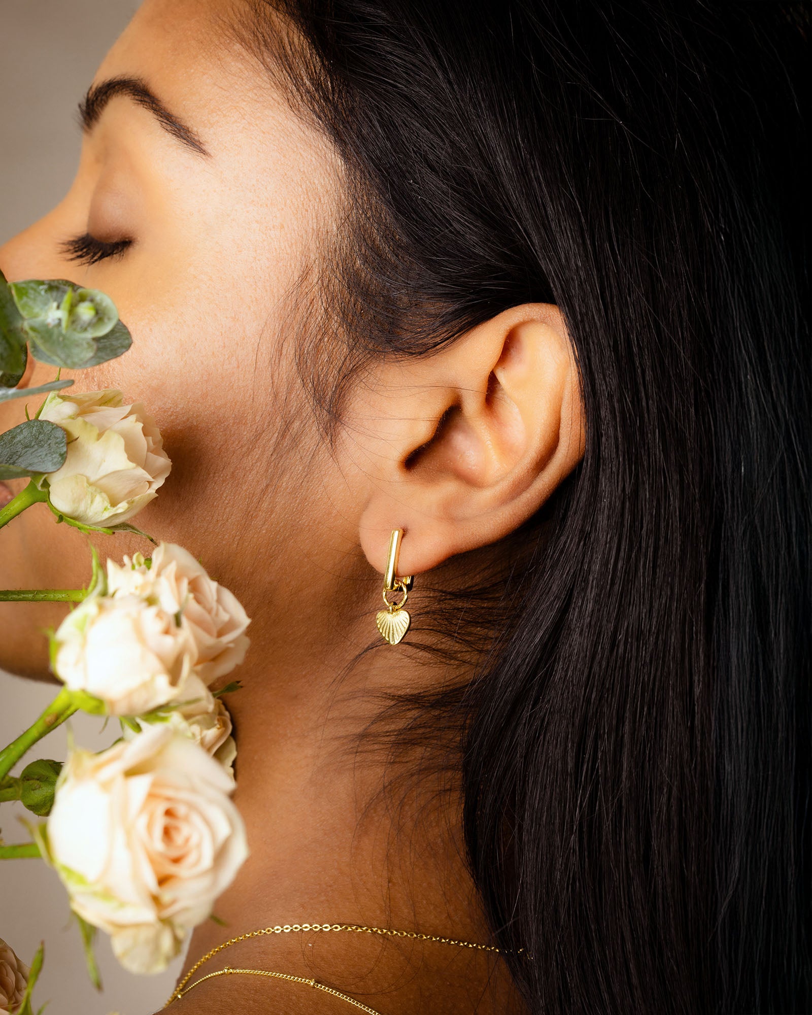 Ribbed Heart Charm Huggie Earrings