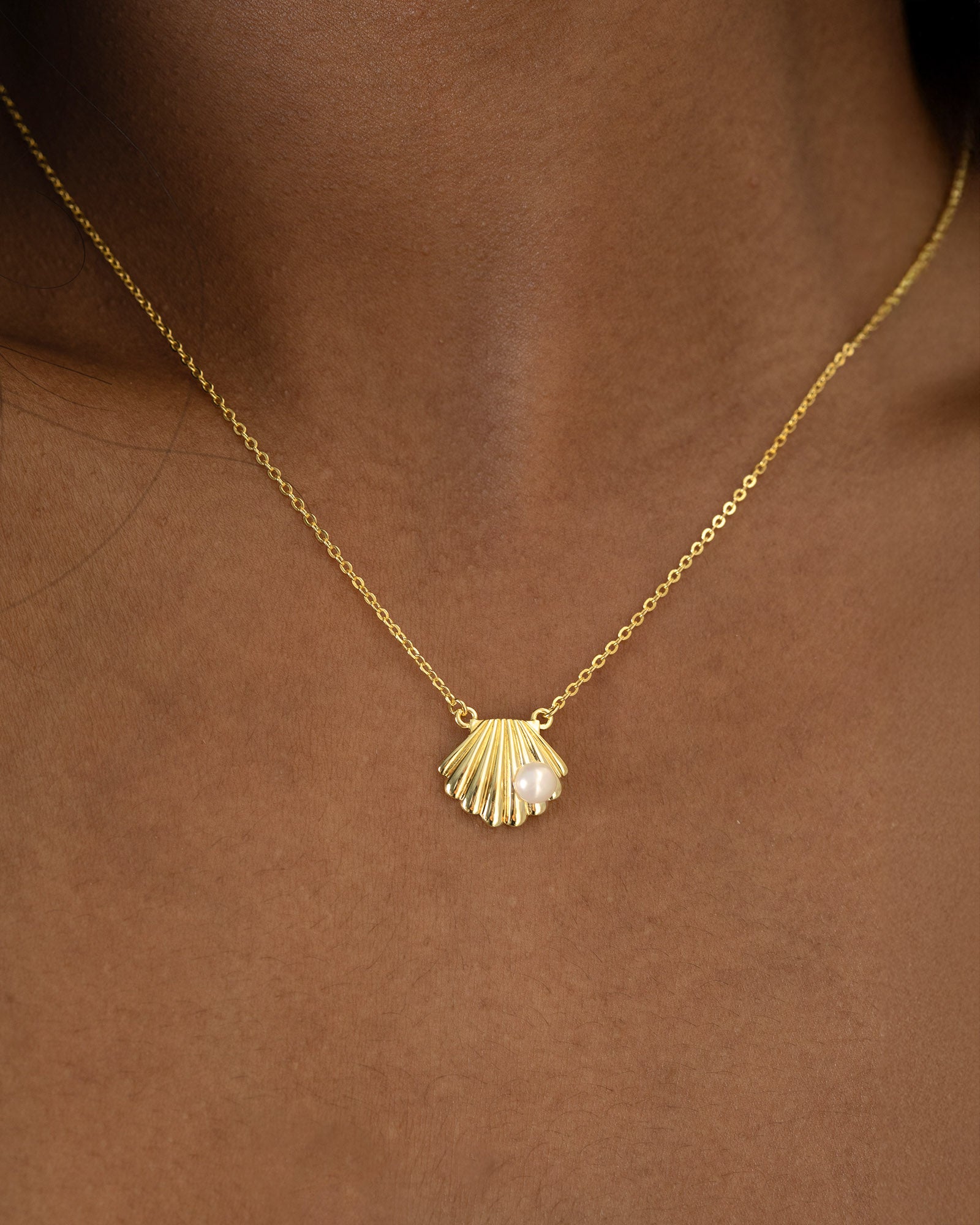 Seashell Pearl Charm Necklace